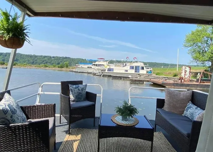 Bateau-hôtel Driftwood Cozy Houseboat On The Water For 2 Savanna
